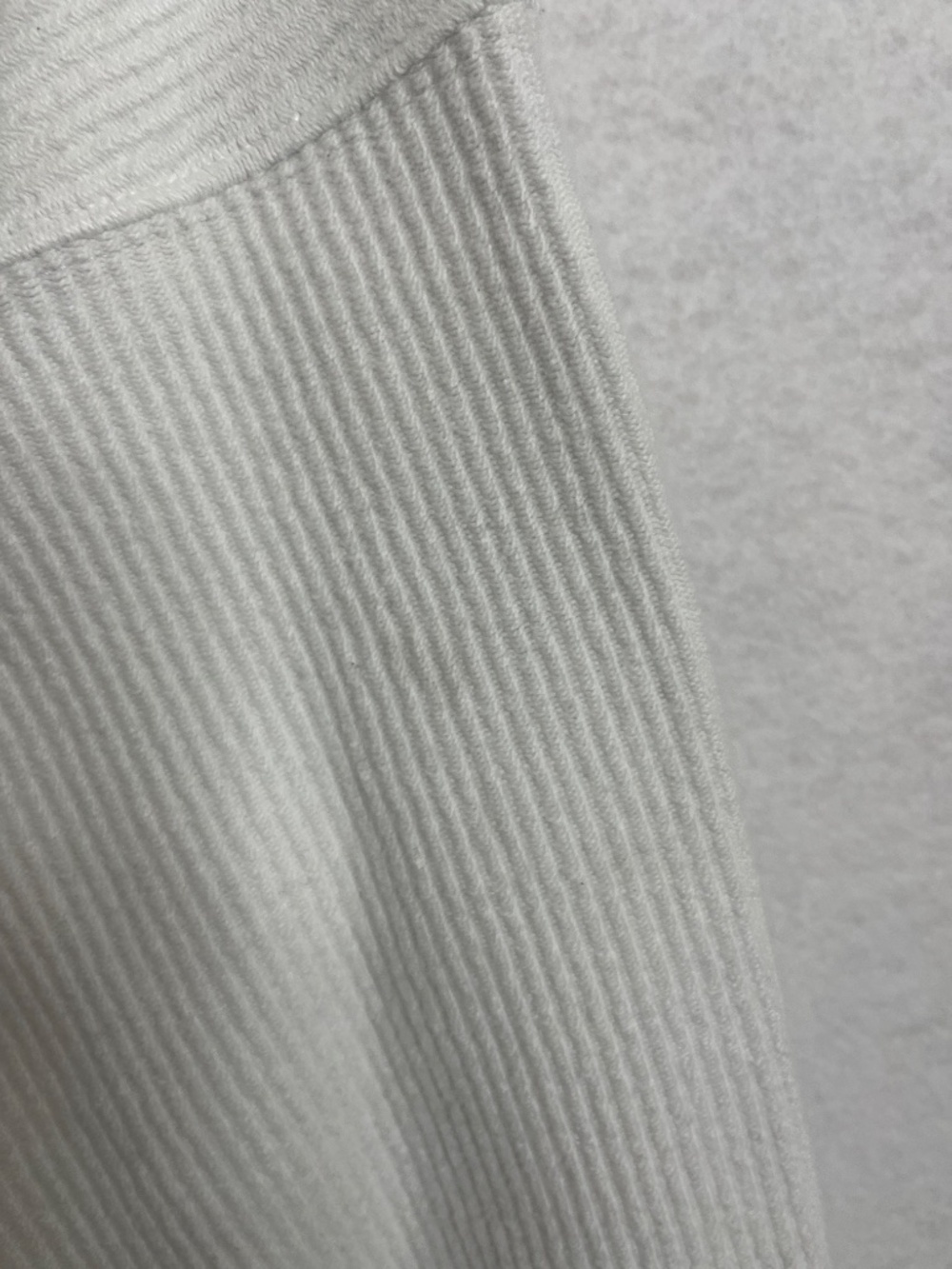 Offline by Aerie White Ribbed Cropped Sweatshirt Long Sleeve Relaxed Fit XS - Picture 6 of 6